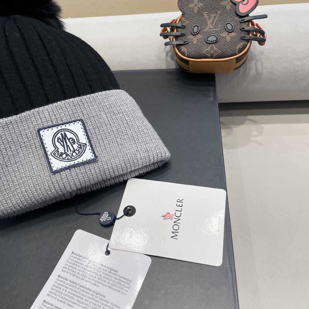 Moncler Caps